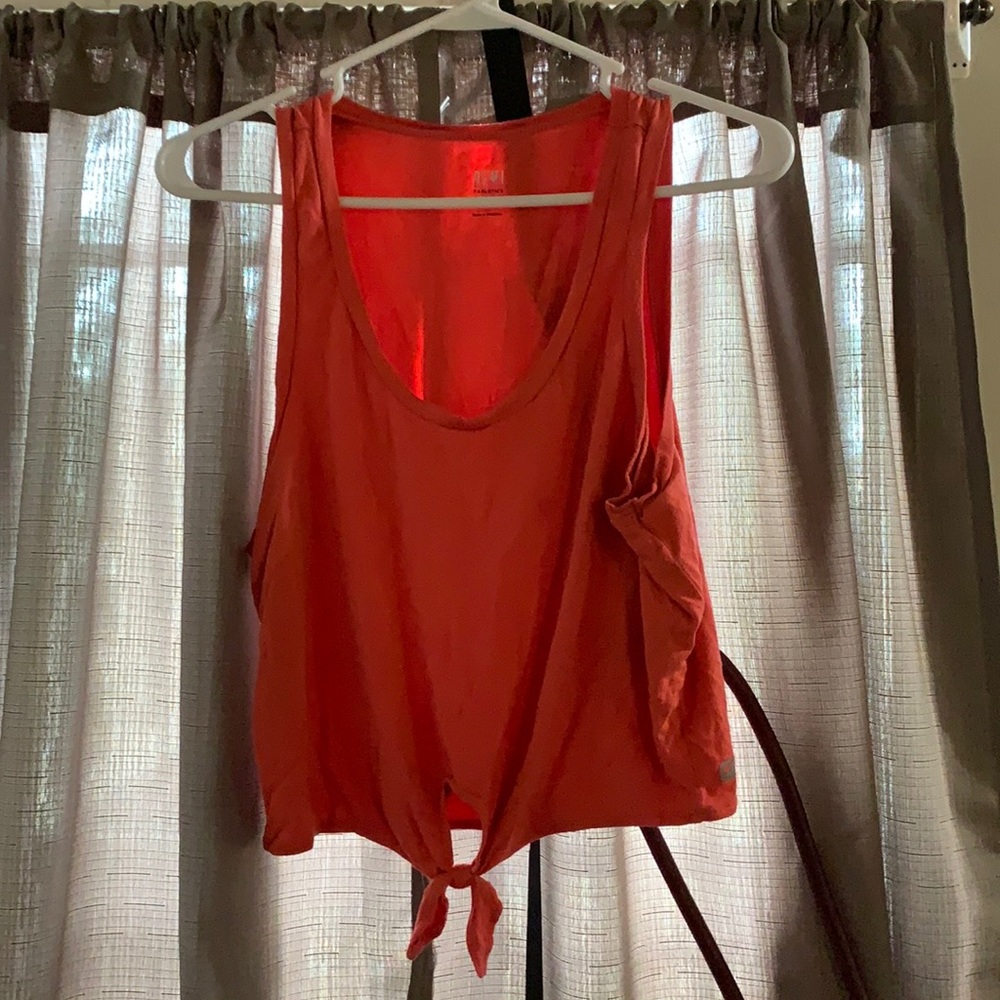 Fabletics workout crop tank